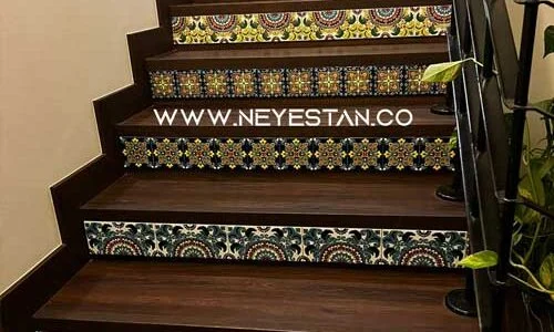 کاشی زیر پله
