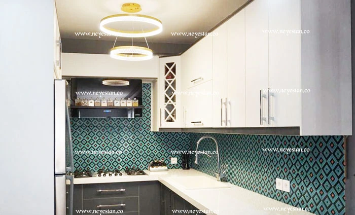 کاشی سنتی بین کابینت با طرح مدرن