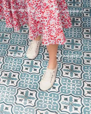 کاشی کاشی سنتی با نقوش اسپانیایی-مراکشی کف