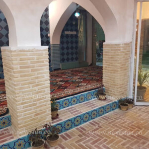 کاشی زیر پله