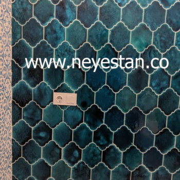 سرویس بهداشتی با کاشی سنتی